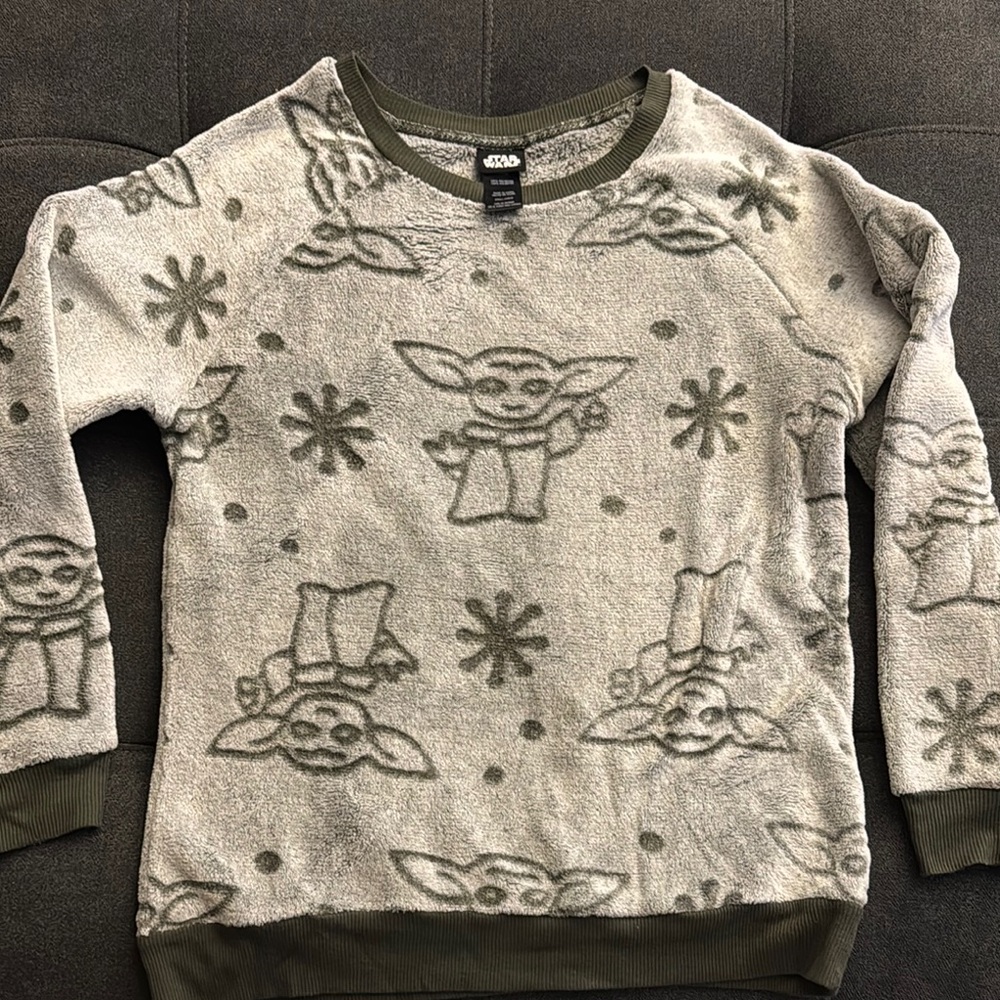 Star Wars Baby Yoda Fleece Lounge Set Size Small
